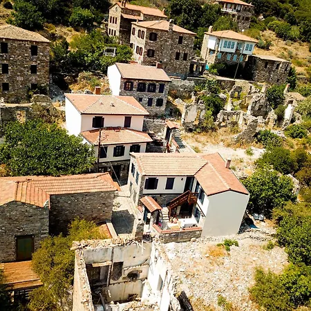 Domatia Stone فندق